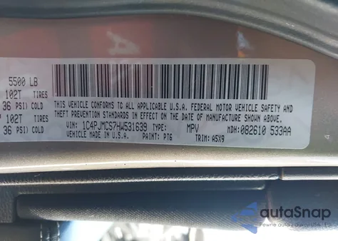 2017 Jeep Cherokee Latitude 4X4 из США, поврежденный, VIN 1C4PJMCS7HW531639